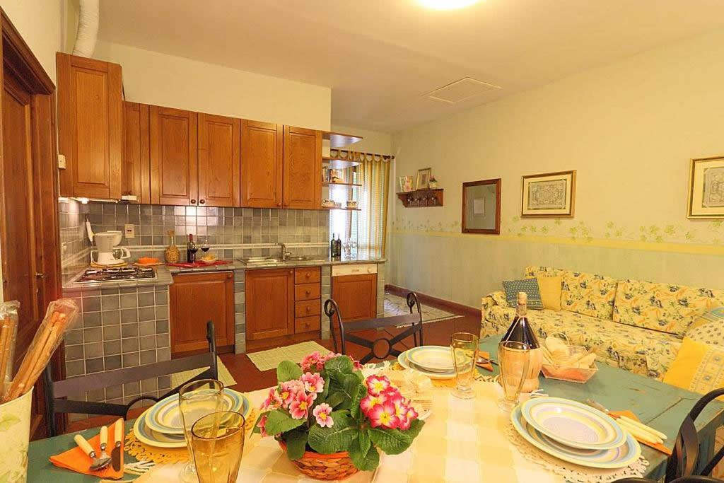 Casa Vacanze Casa Italia ลัมปอเรคคิโอ ภายนอก รูปภาพ